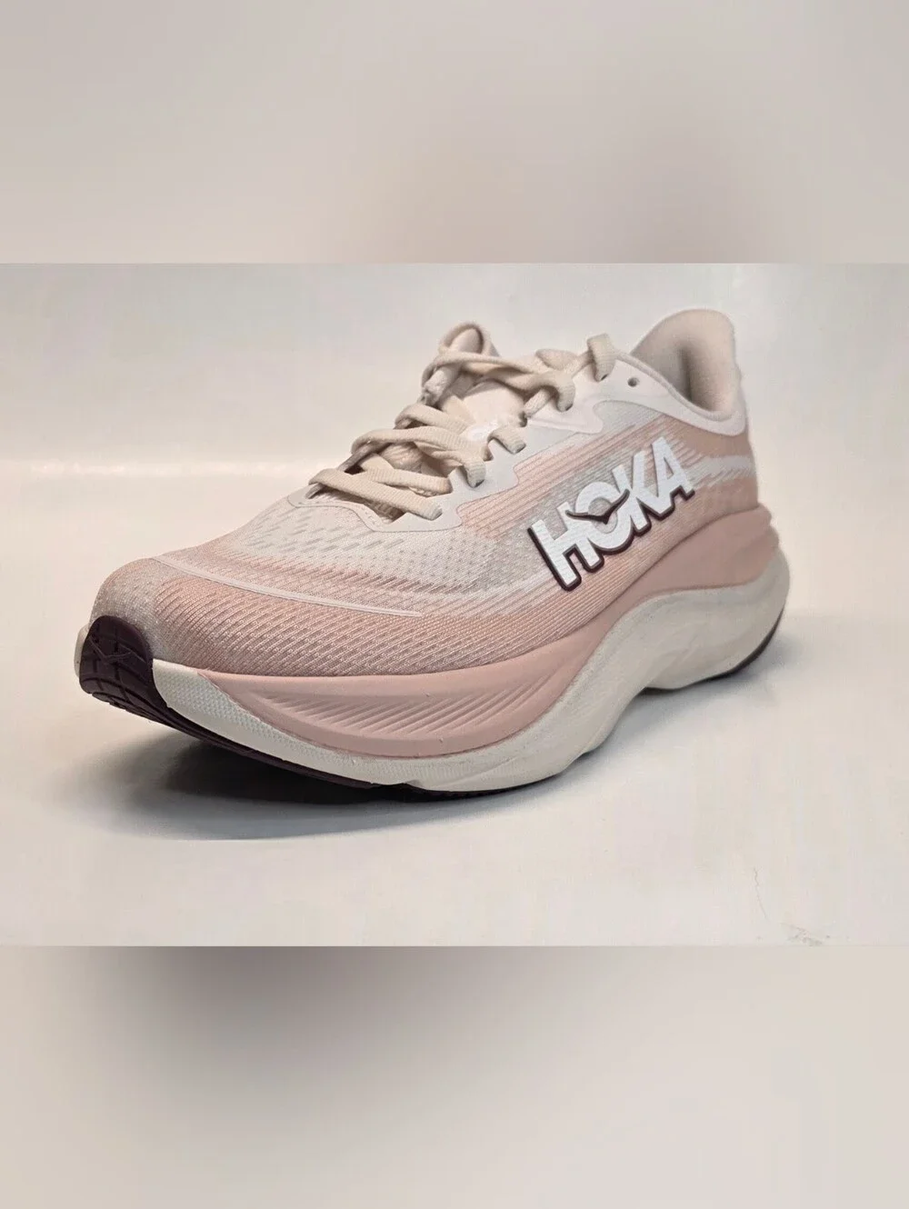 New Hoka One One Skyflow Running Shoes Lightweight Cushioning Women 7.5B